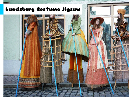 Play Landsberg Costume Jigsaw Game